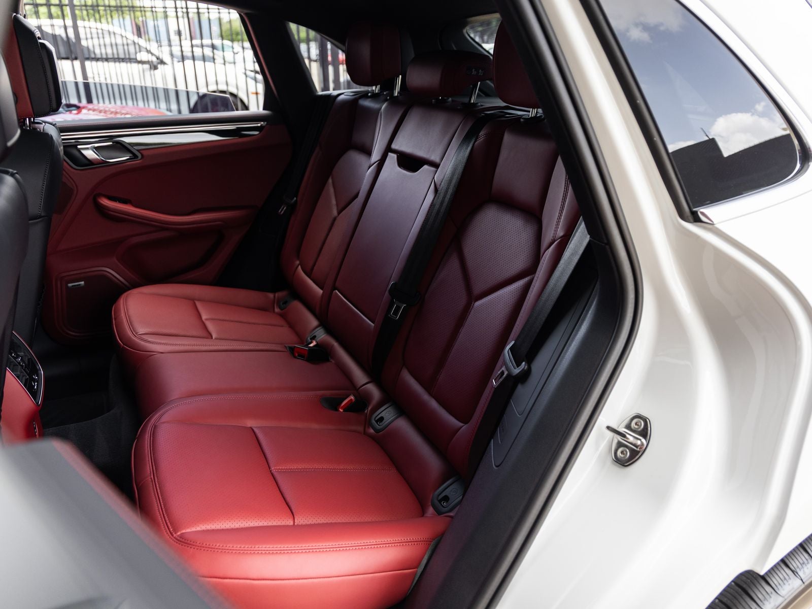 2026 Porsche Macan Macan S
