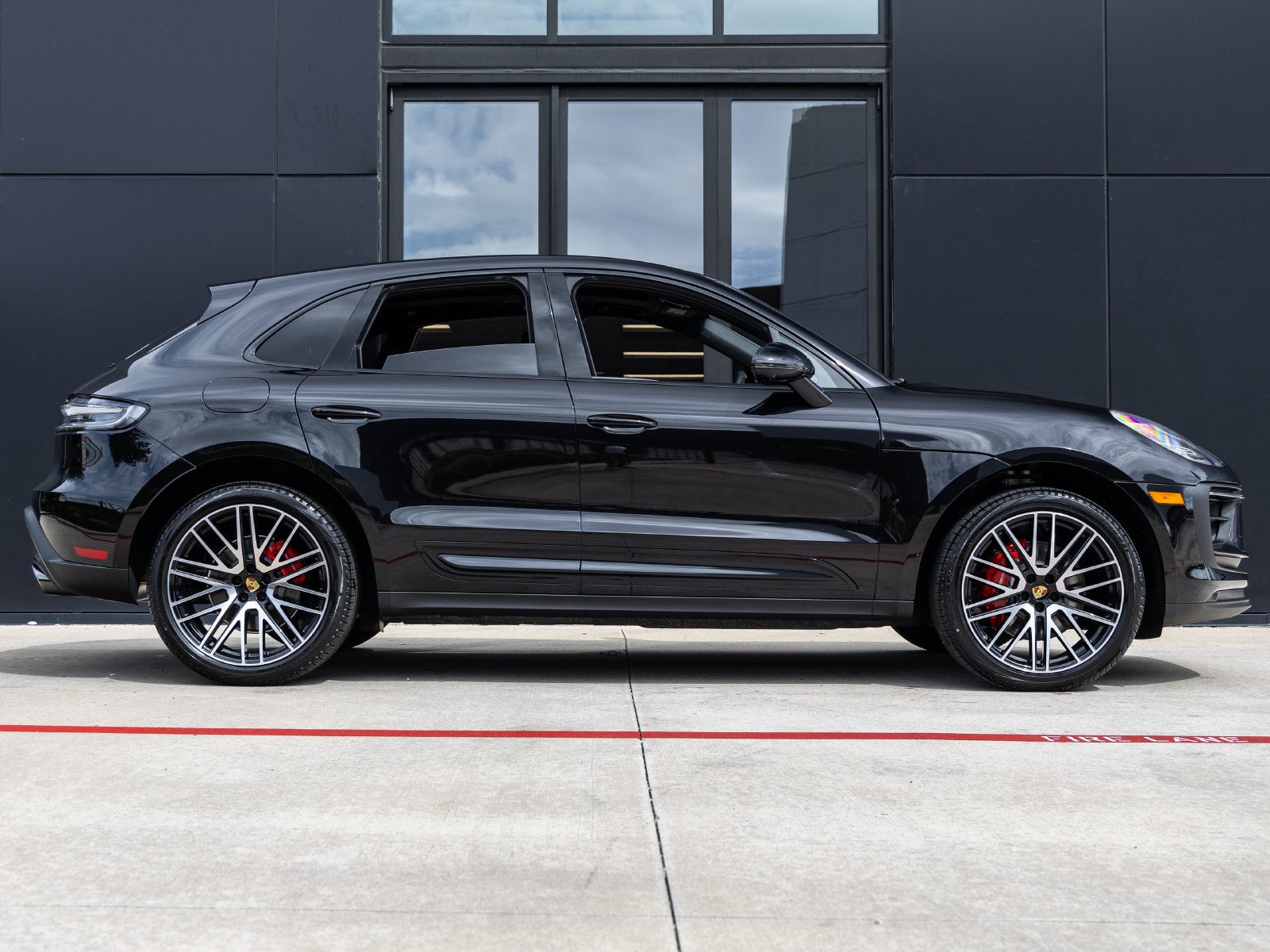2026 Porsche Macan Macan S
