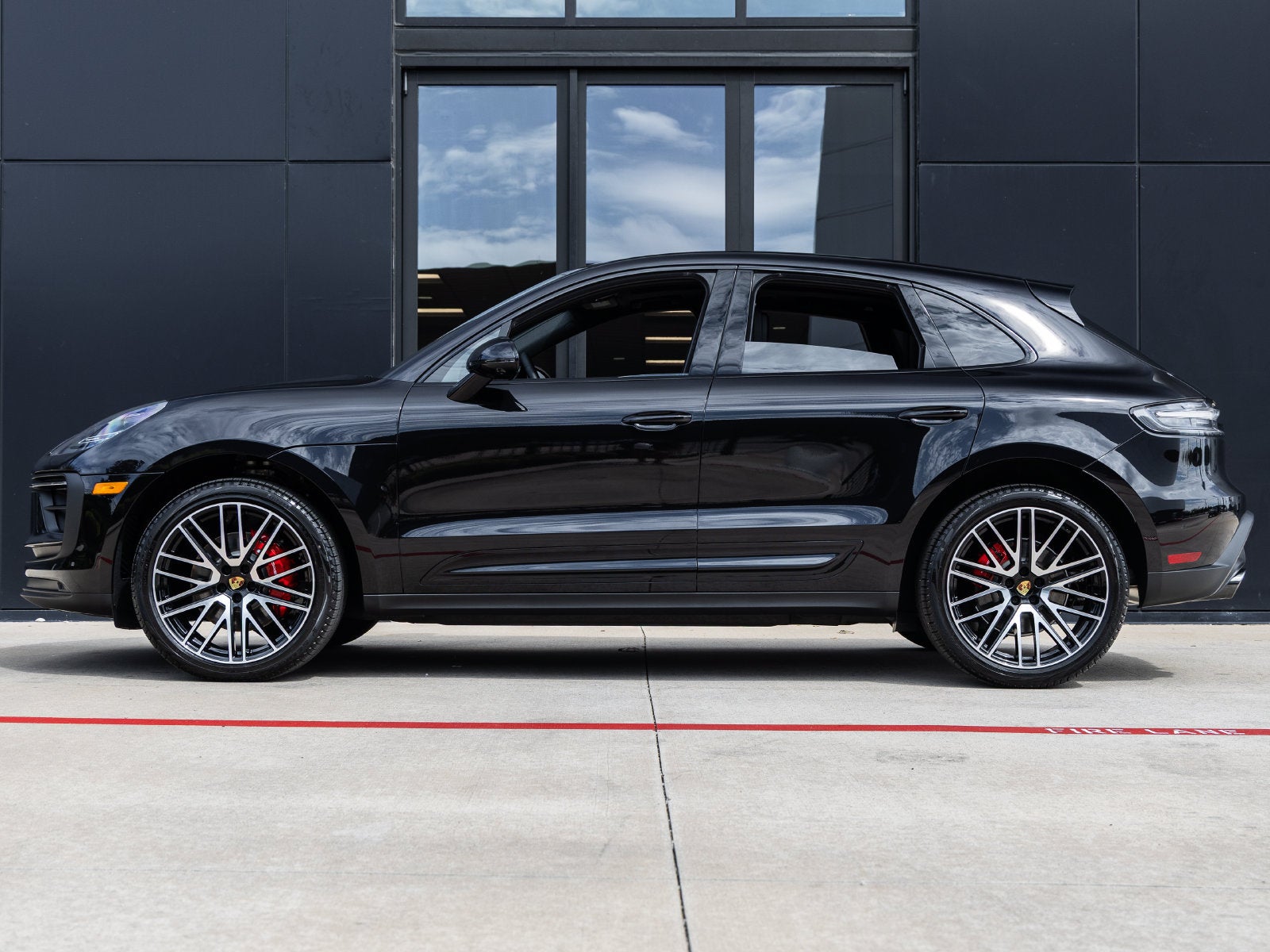 2026 Porsche Macan Macan S