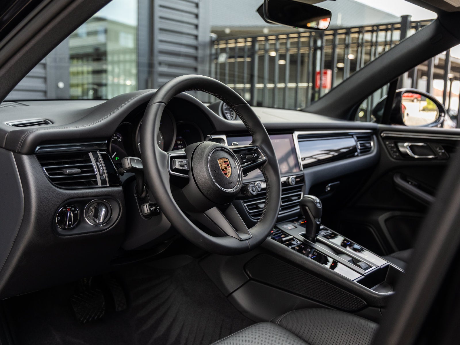 2026 Porsche Macan Macan S