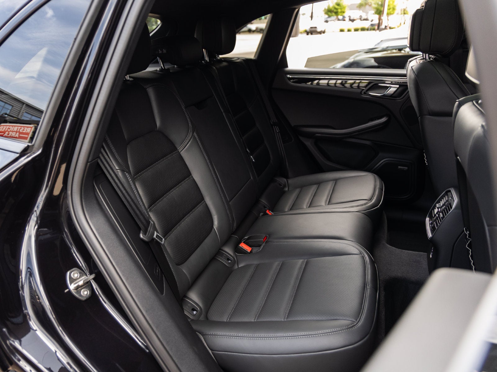 2026 Porsche Macan Macan S