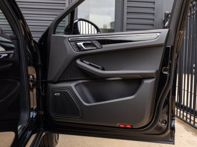 2026 Porsche Macan Macan S
