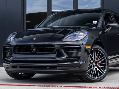 2026 Porsche Macan Macan S