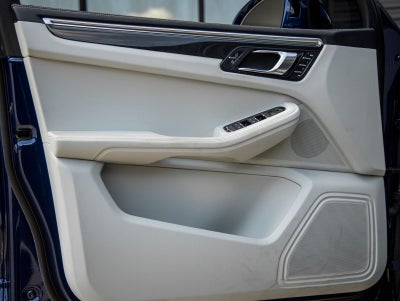 2023 Porsche Macan S