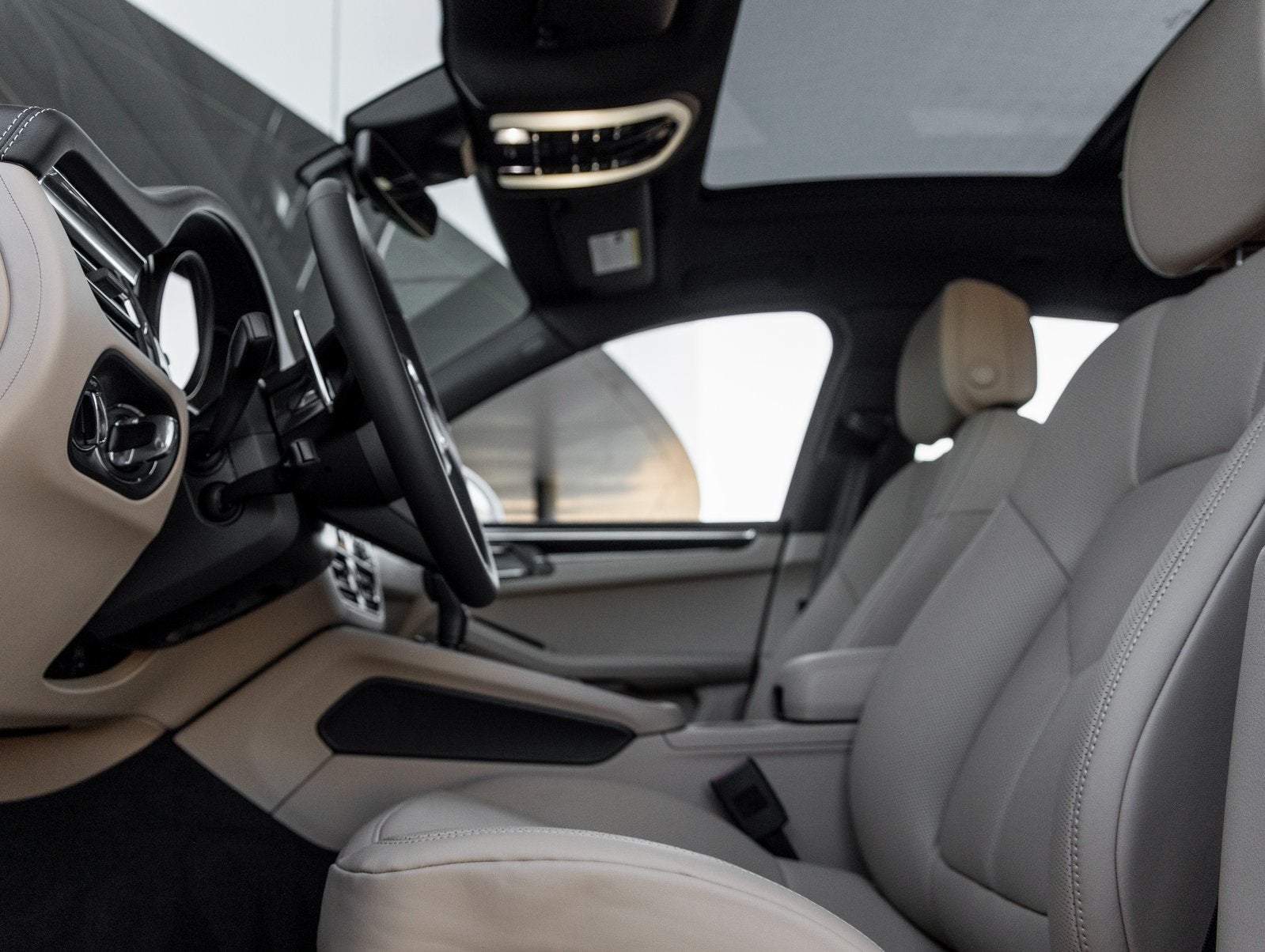 2026 Porsche Macan Macan S