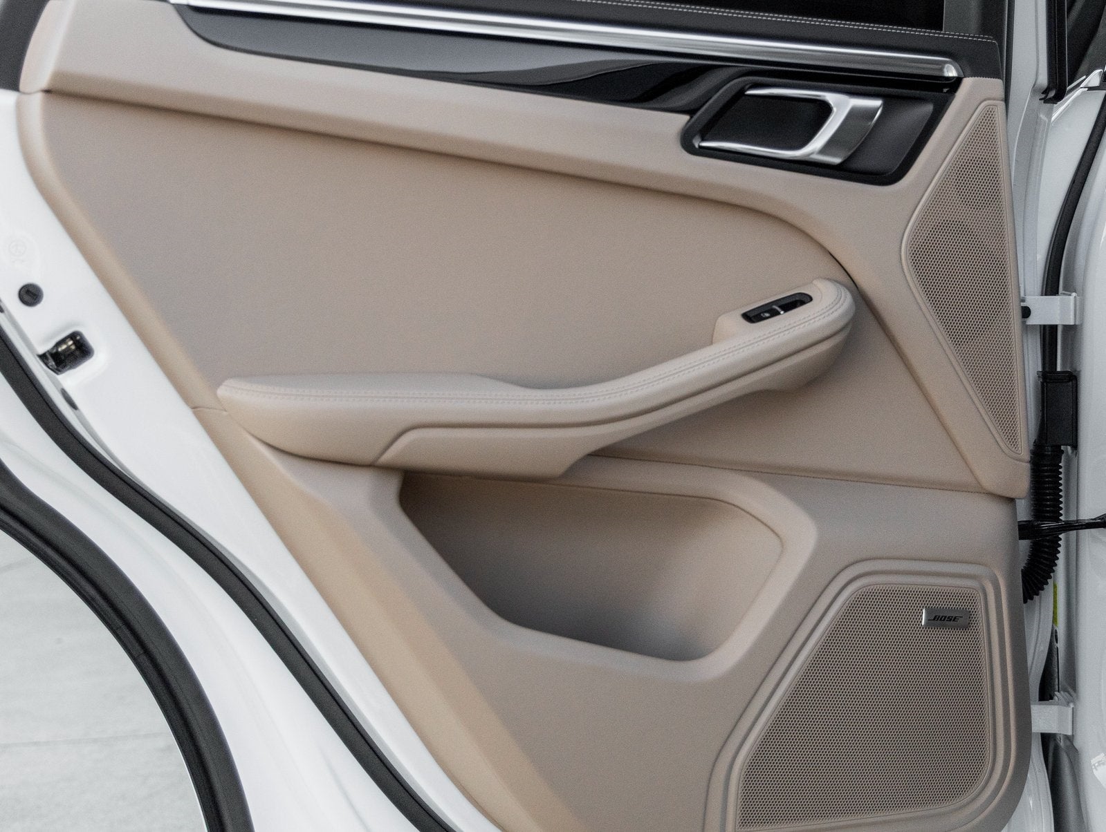 2026 Porsche Macan Macan S