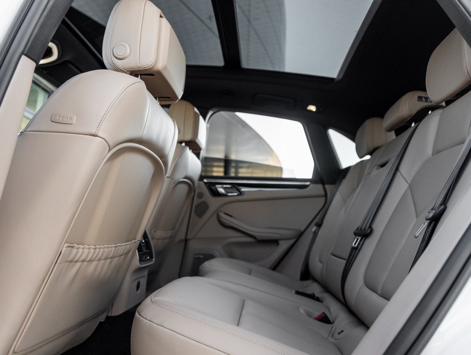 2026 Porsche Macan Macan S