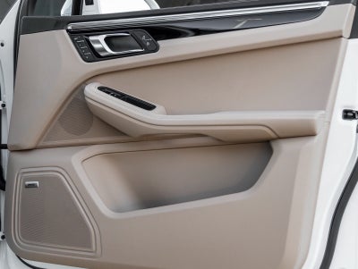 2026 Porsche Macan Macan S