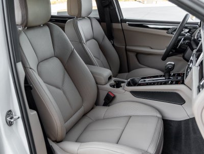 2026 Porsche Macan Macan S