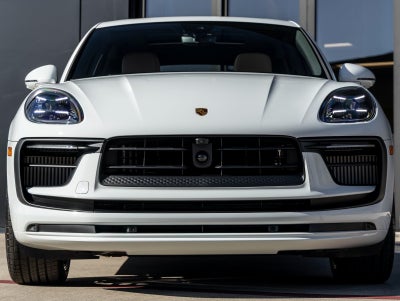 2026 Porsche Macan Macan S