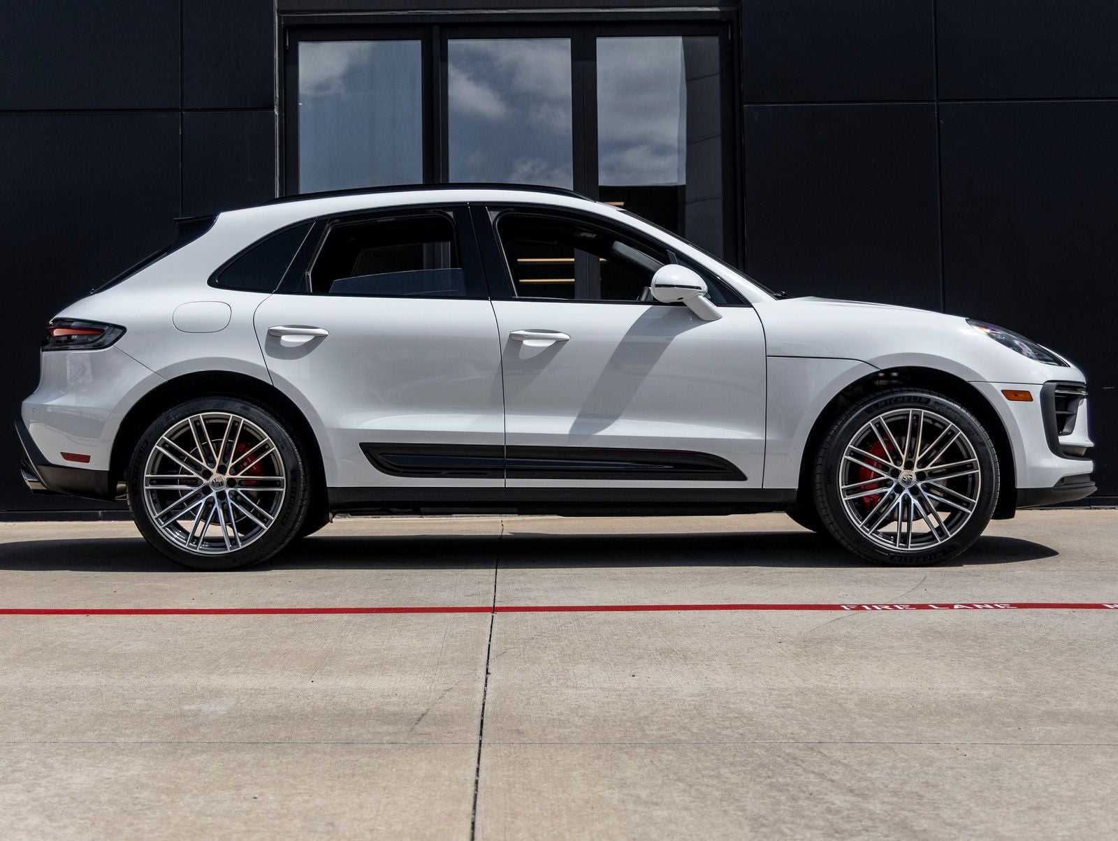 2026 Porsche Macan S