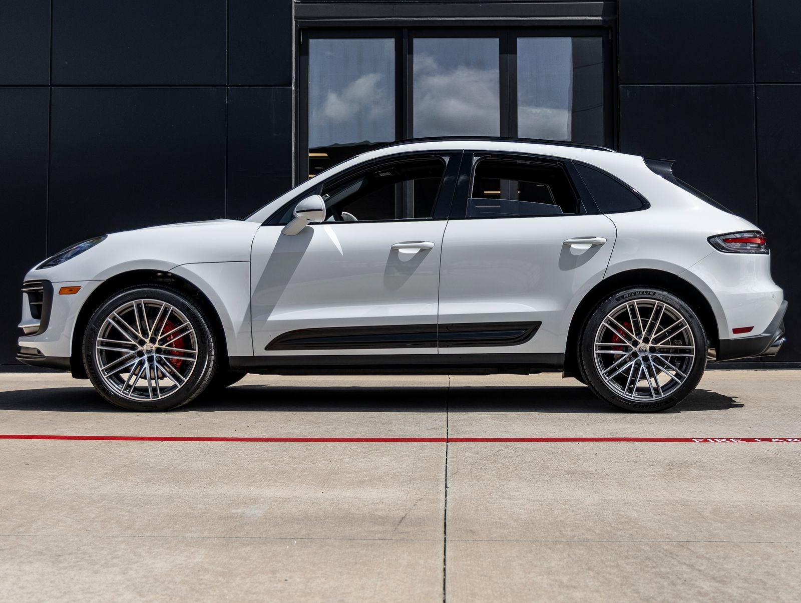 2026 Porsche Macan S