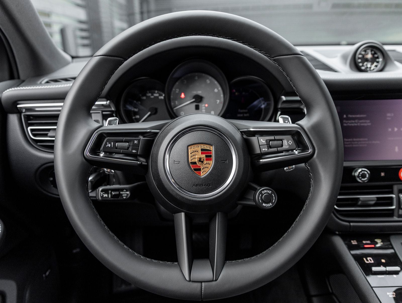 2026 Porsche Macan S