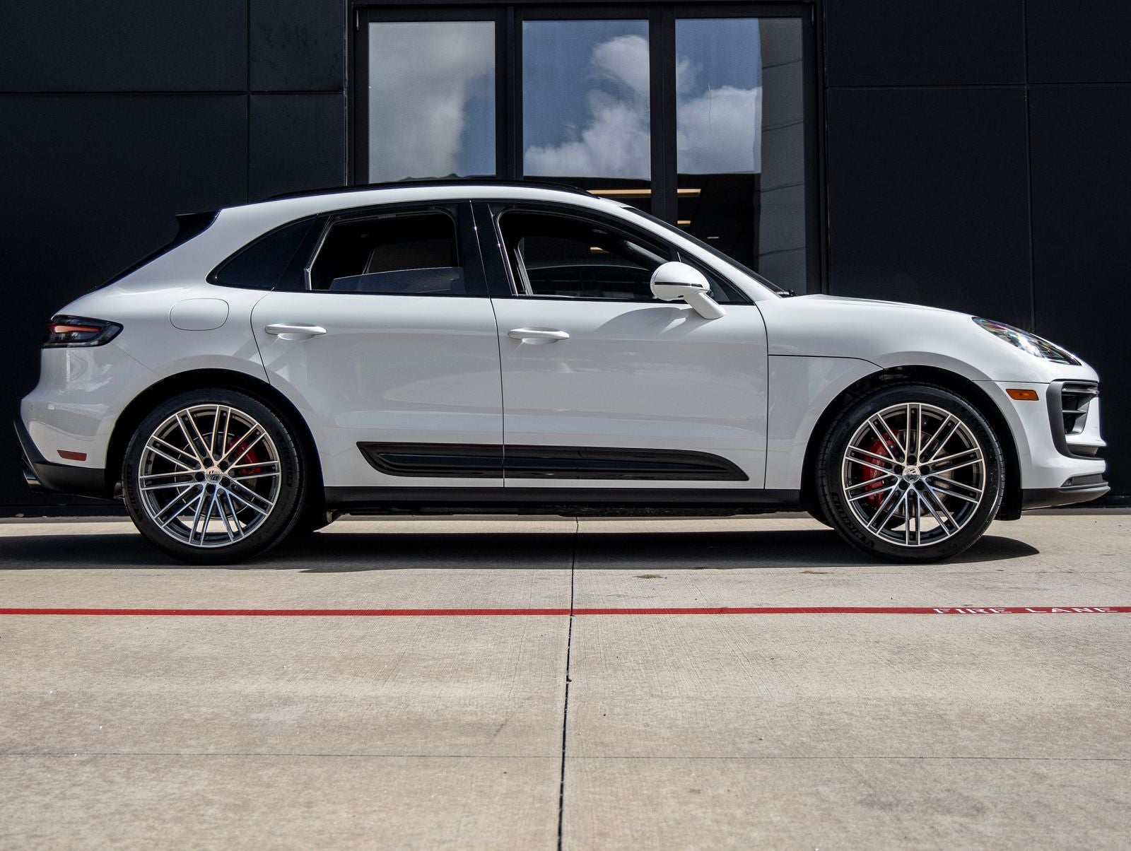 2026 Porsche Macan S
