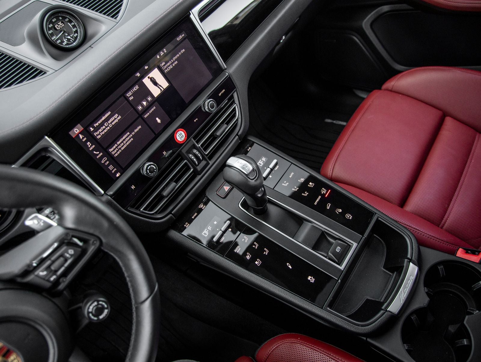 2024 Porsche Macan S