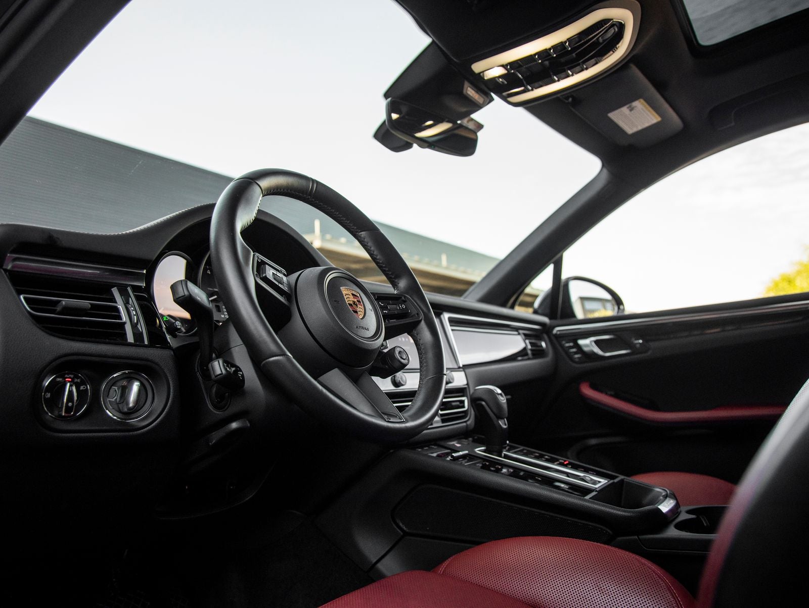 2024 Porsche Macan S