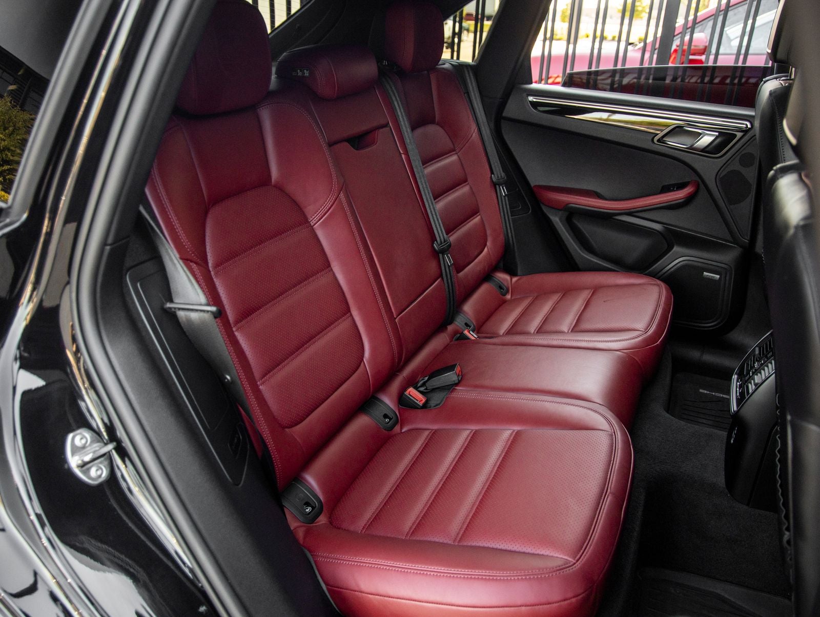 2024 Porsche Macan S