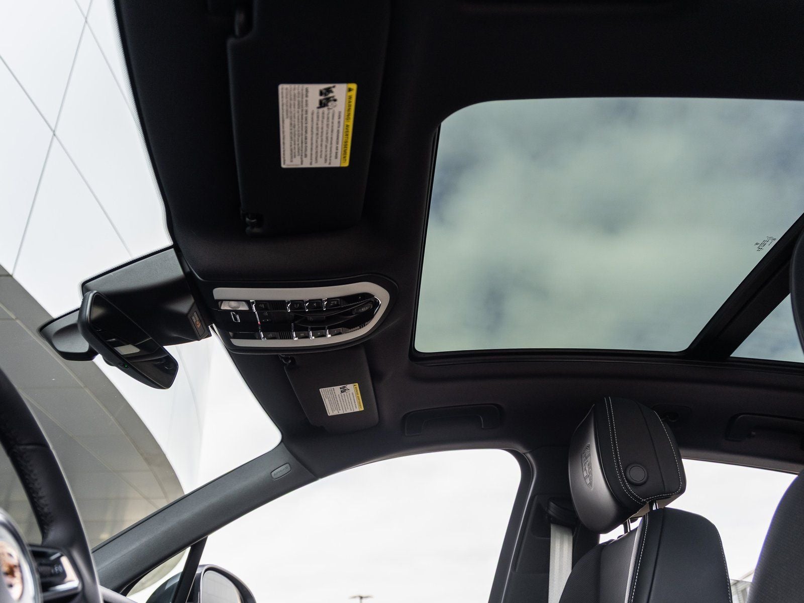 2026 Porsche Macan Macan S