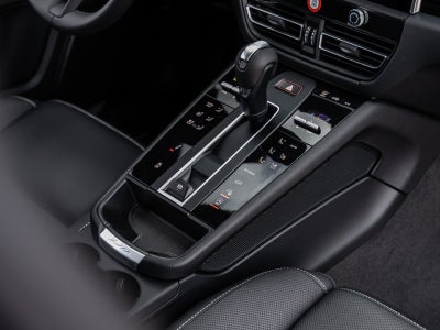 2026 Porsche Macan Macan S