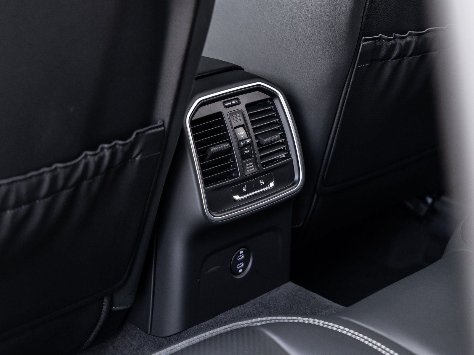 2026 Porsche Macan Macan S