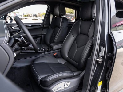 2026 Porsche Macan Macan S