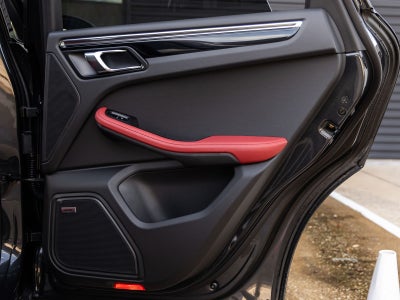 2026 Porsche Macan Macan S