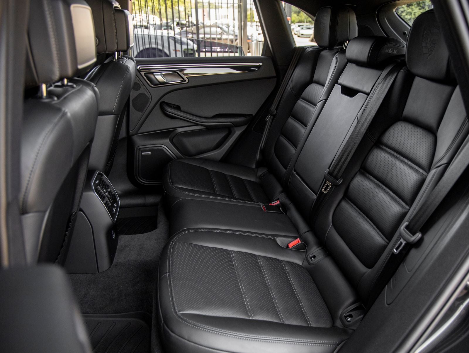 2024 Porsche Macan Macan S (MY24)