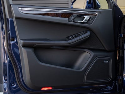 2026 Porsche Macan Macan S