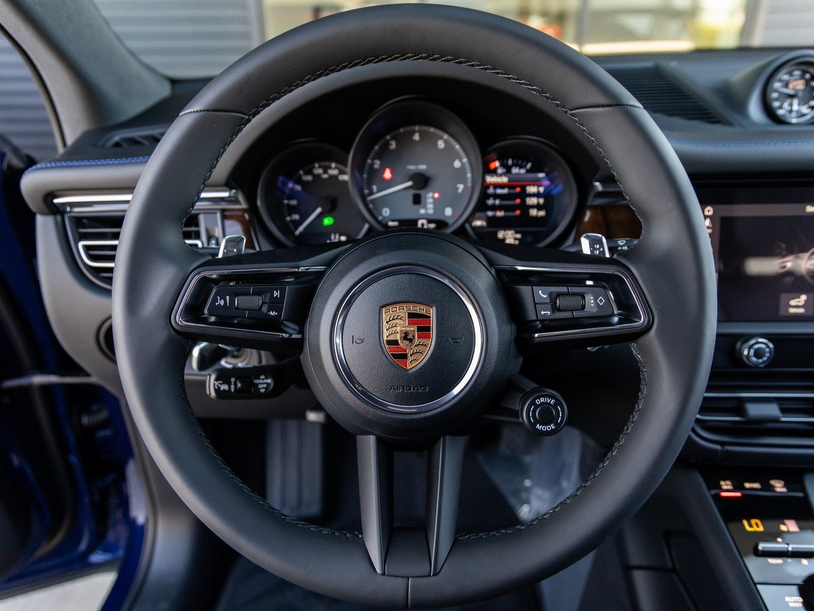 2026 Porsche Macan Macan S