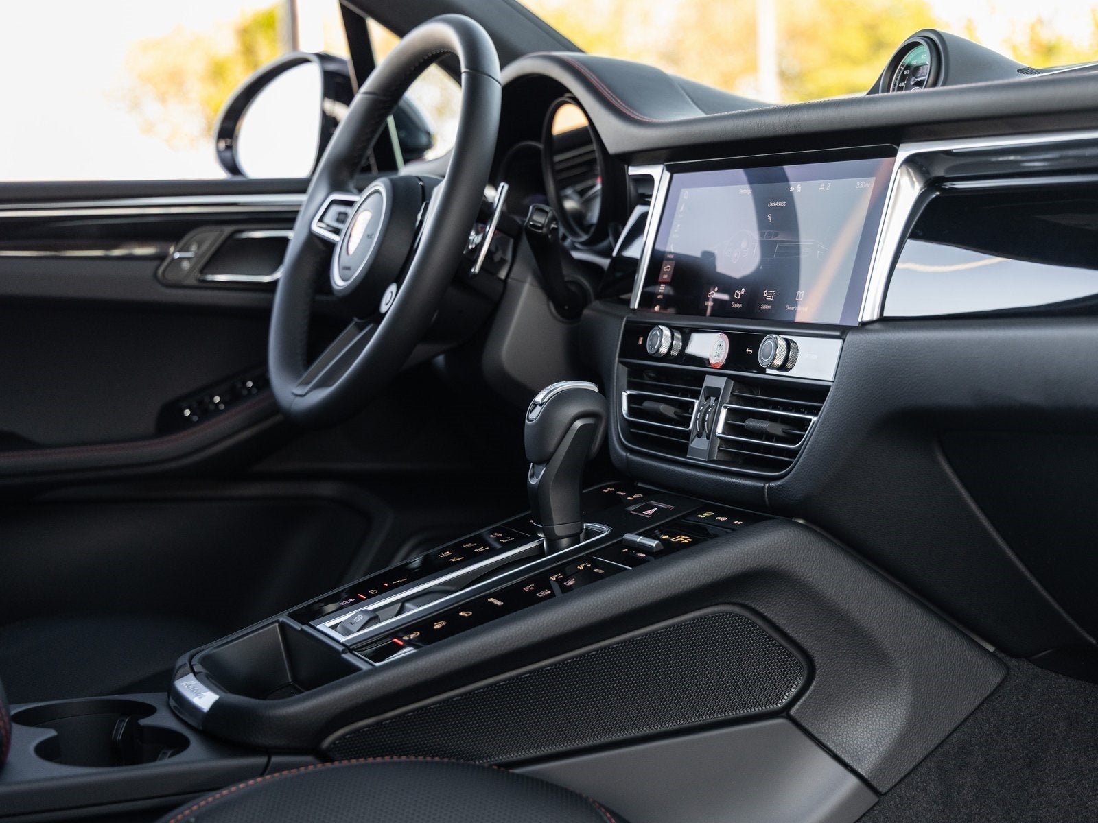 2026 Porsche Macan Macan S