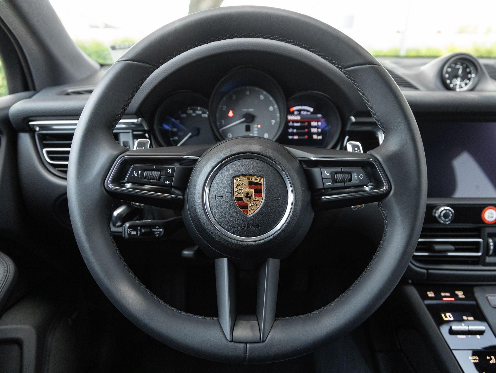 2026 Porsche Macan S
