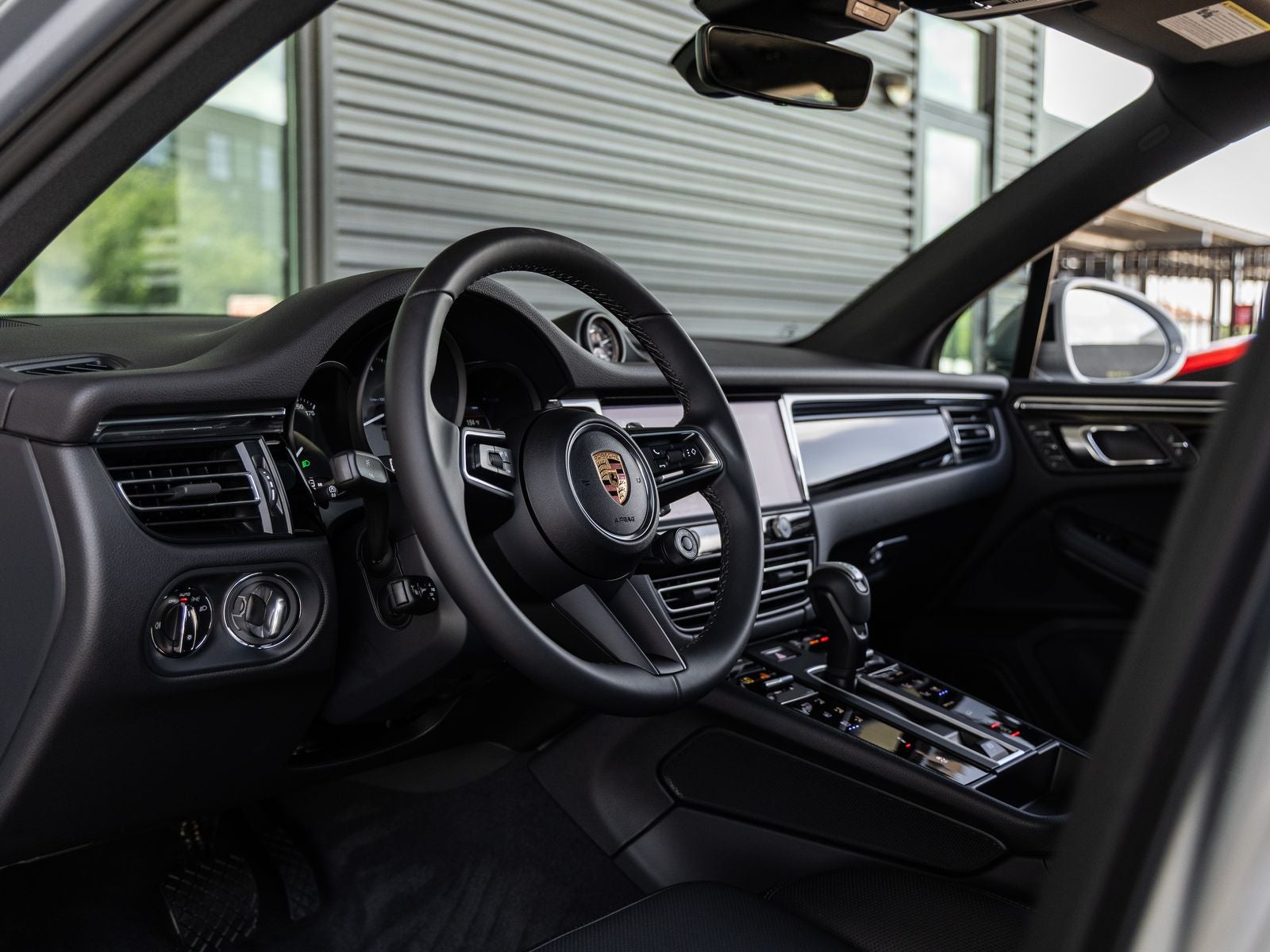 2026 Porsche Macan S
