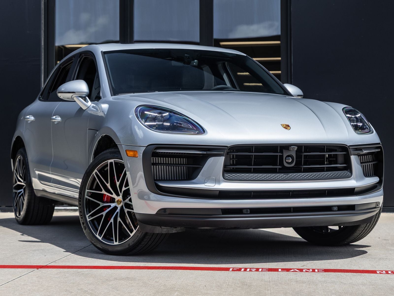 2026 Porsche Macan S