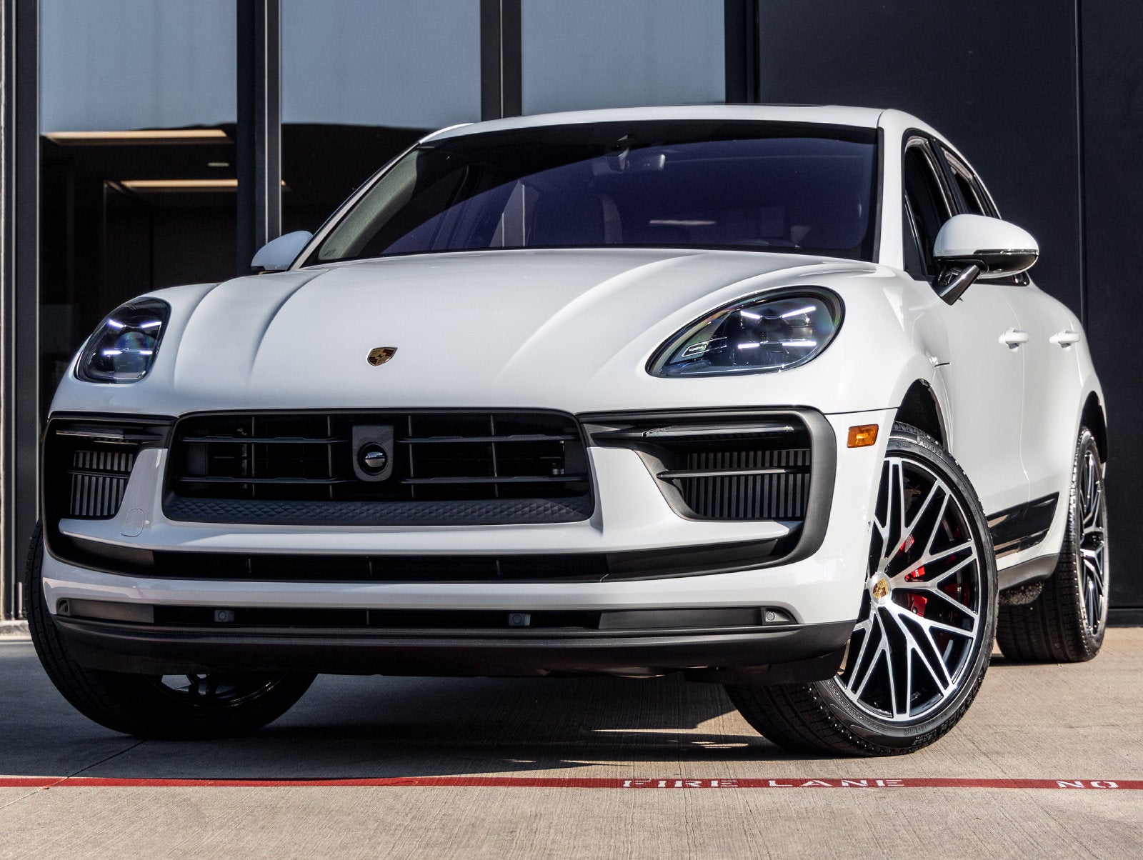 2026 Porsche Macan Macan S
