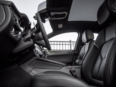 2026 Porsche Macan Macan S