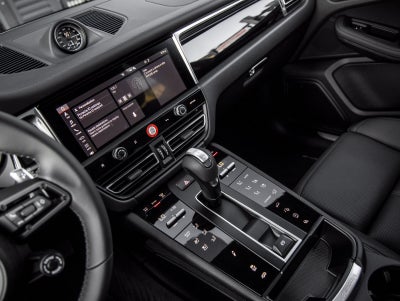 2026 Porsche Macan Macan S