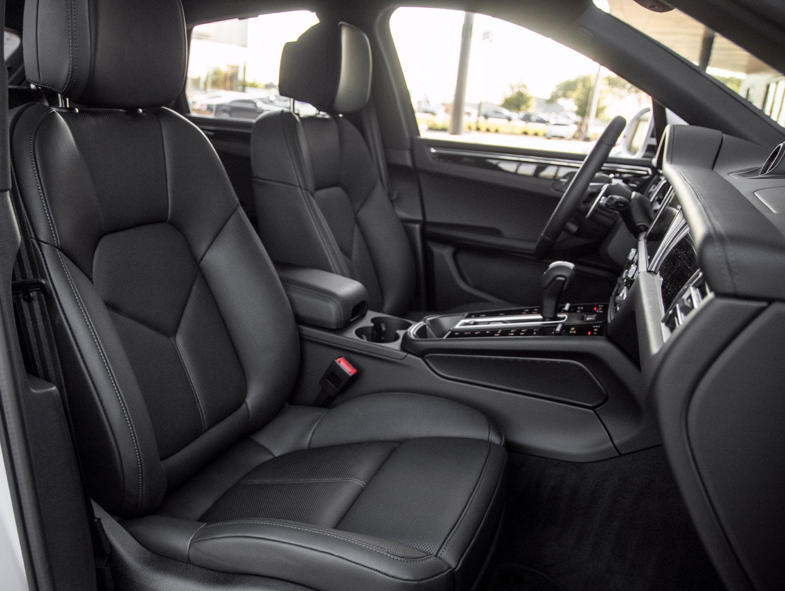 2026 Porsche Macan Macan S