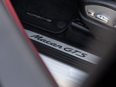 2017 Porsche Macan Macan GTS