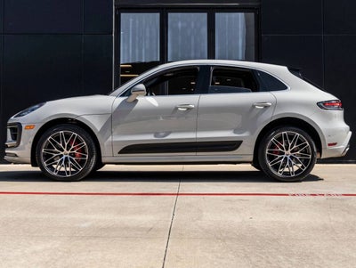2022 Porsche Macan S