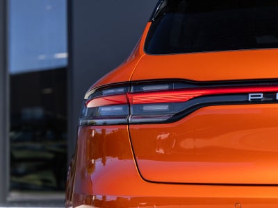 2024 Porsche Macan Macan S (MY24)