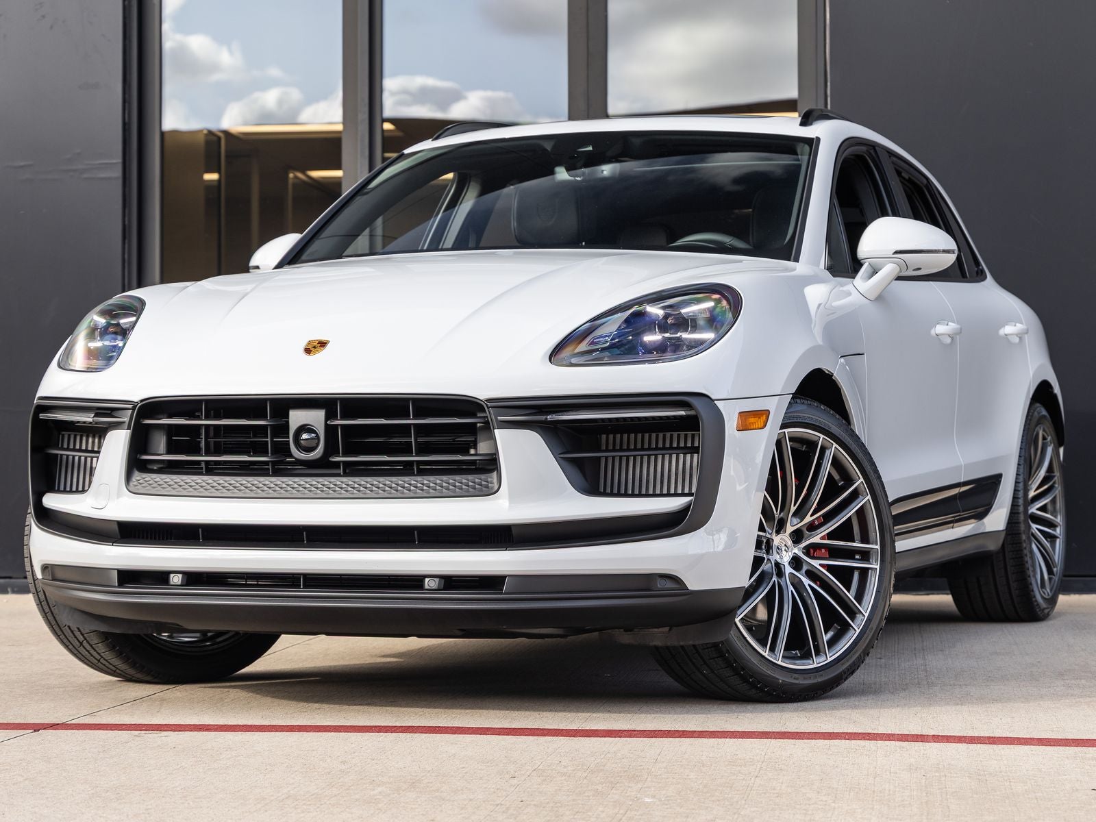 2026 Porsche Macan Macan S