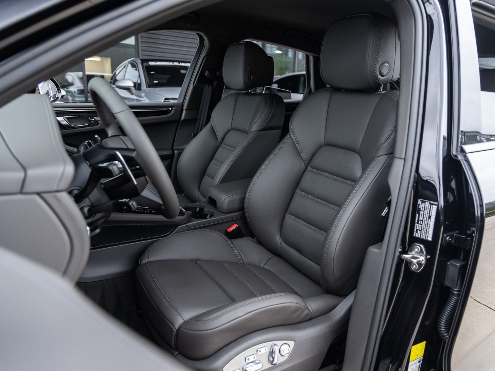2026 Porsche Macan S
