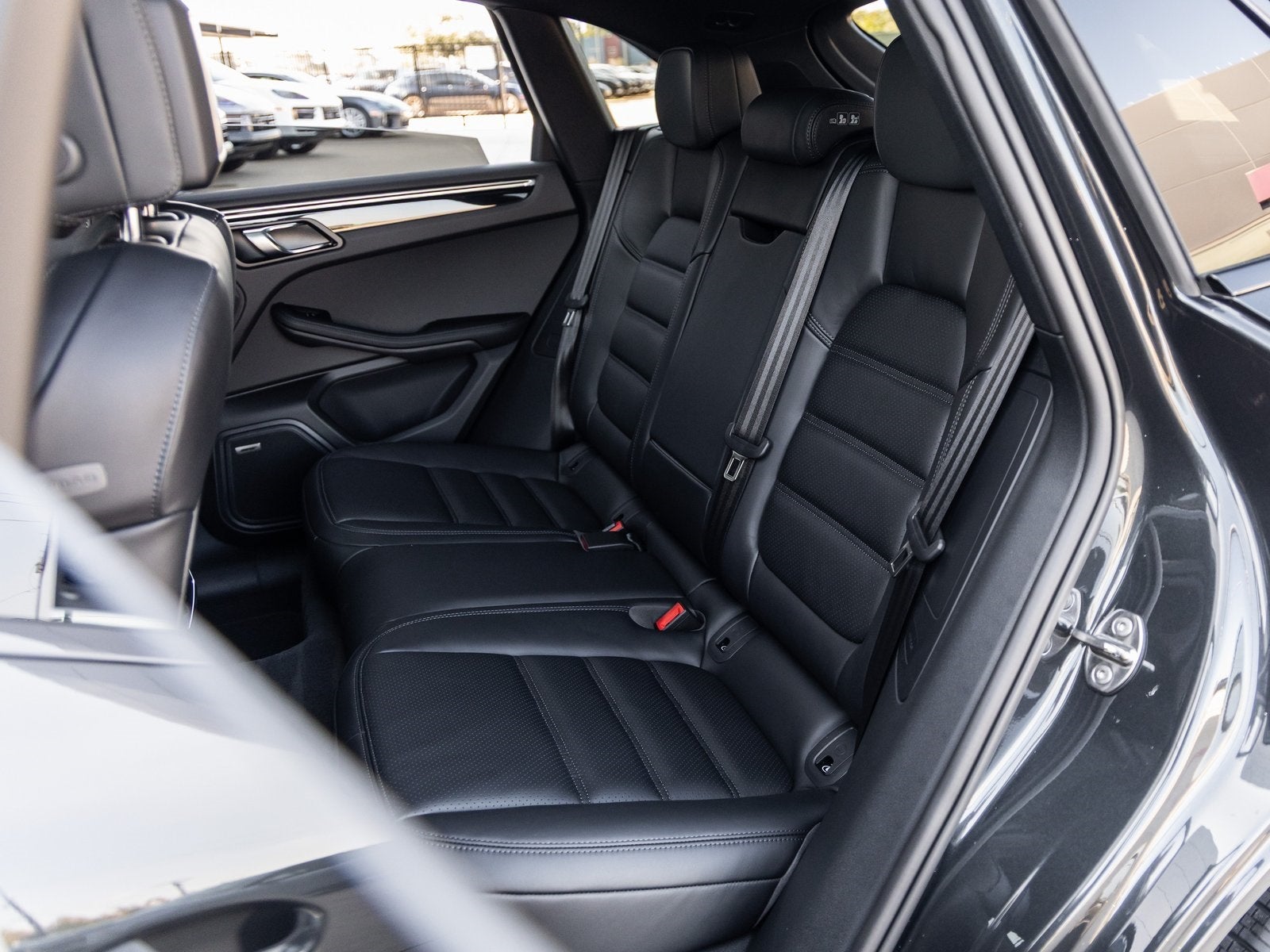 2026 Porsche Macan Macan S