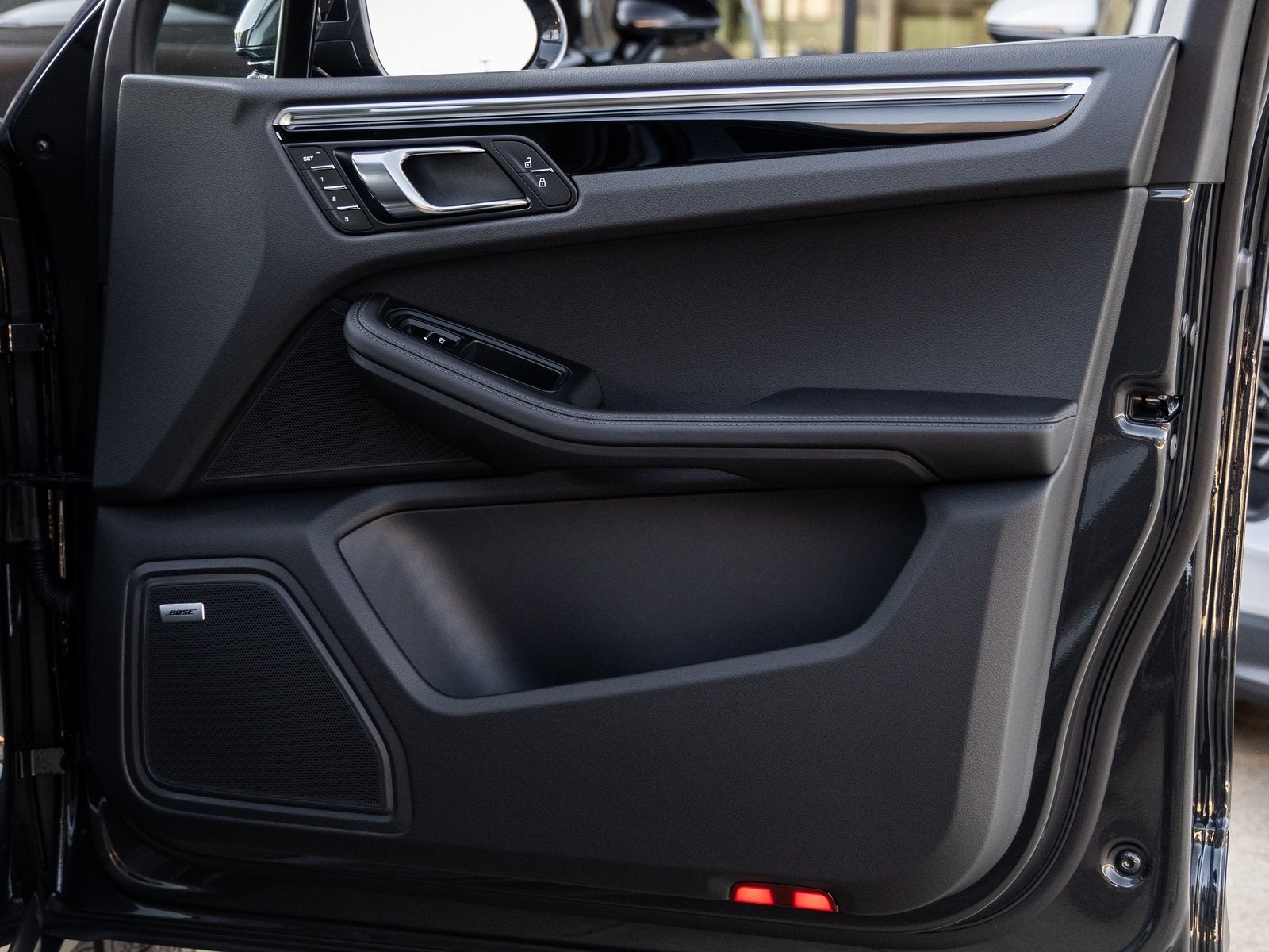 2026 Porsche Macan Macan S