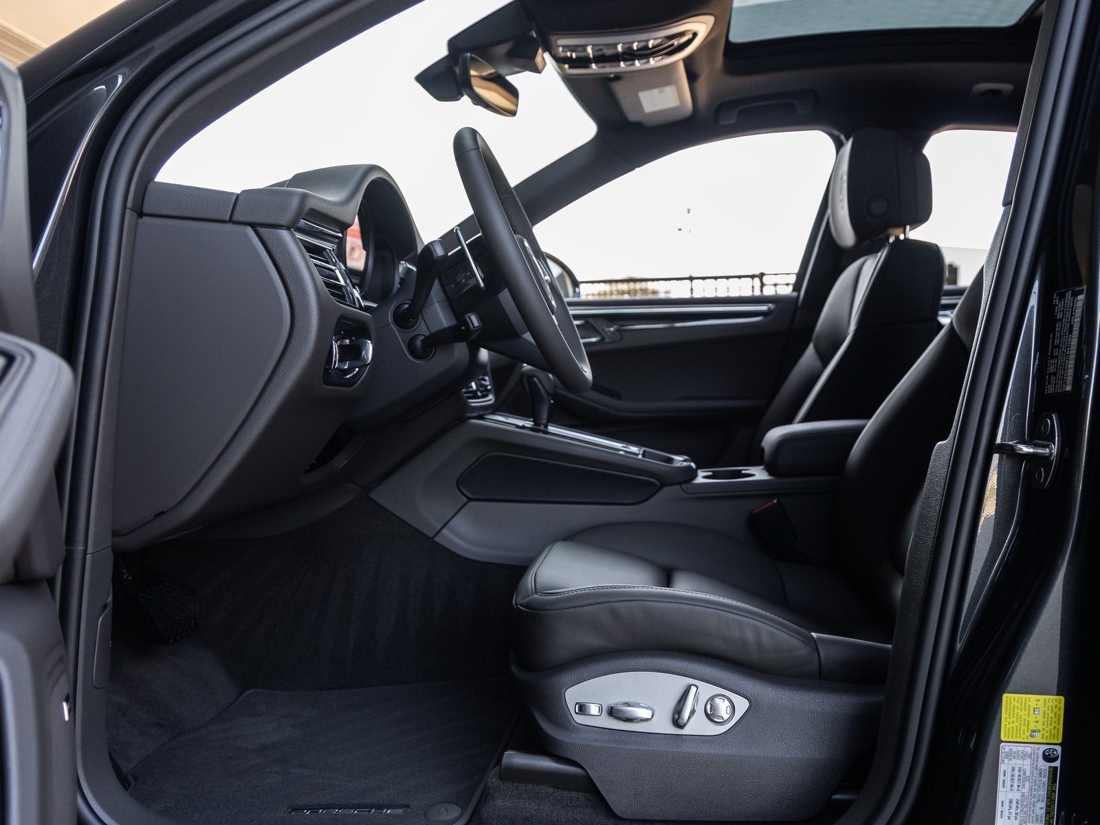 2026 Porsche Macan Macan S