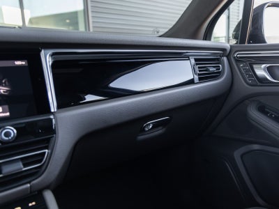 2026 Porsche Macan Macan S