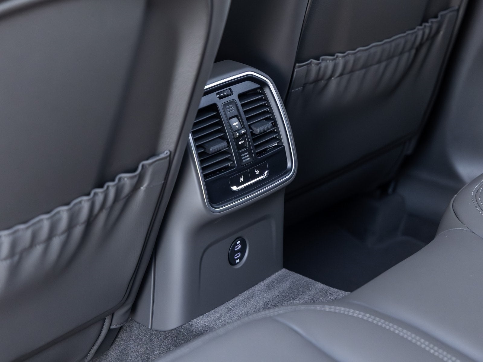 2026 Porsche Macan Macan S