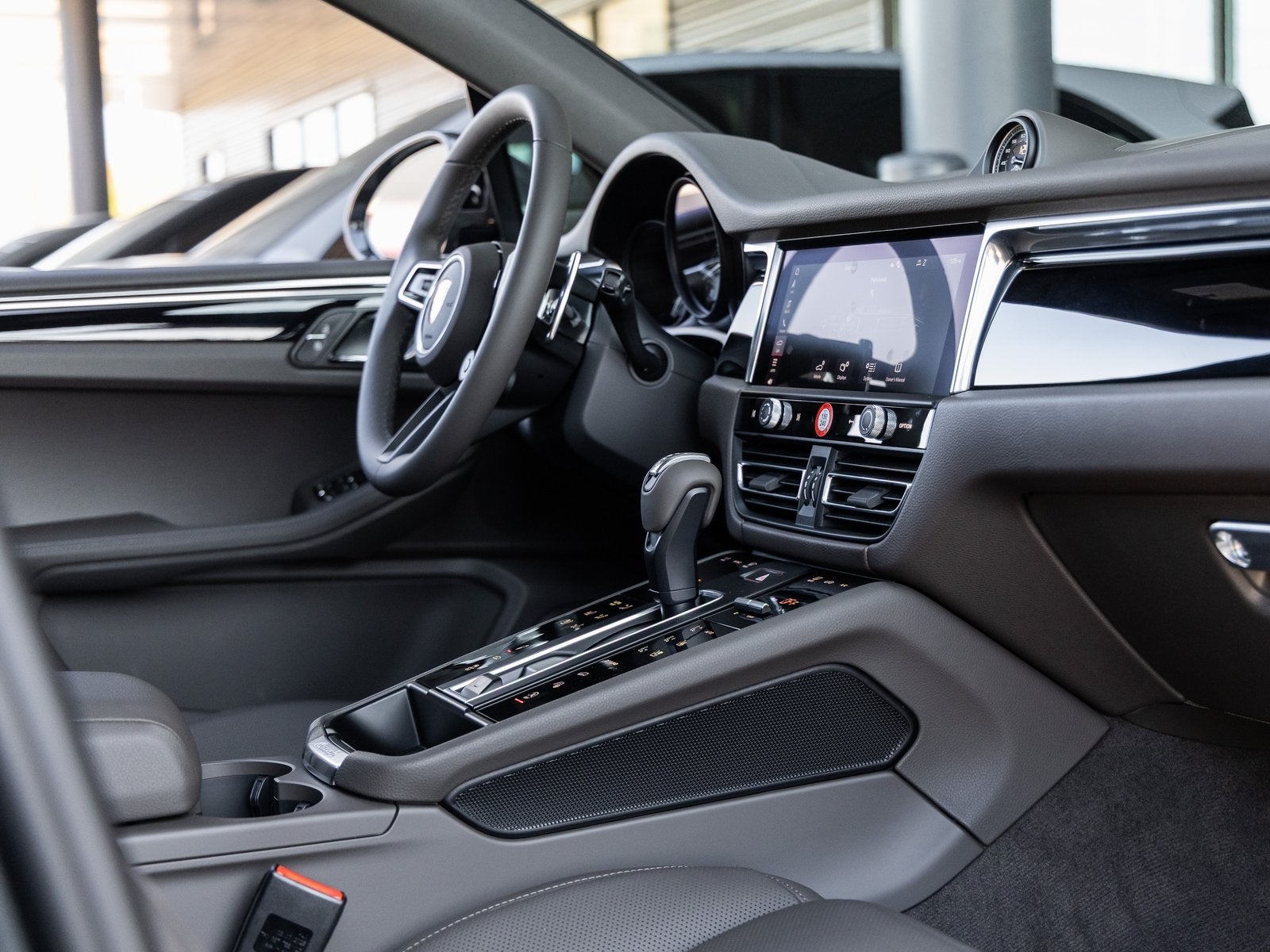 2026 Porsche Macan Macan S