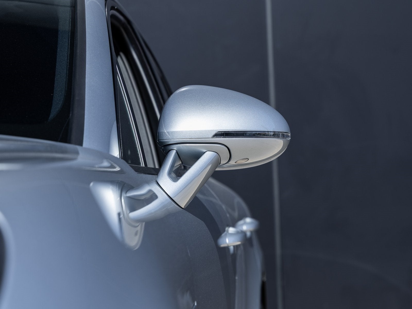 2026 Porsche Macan Macan S