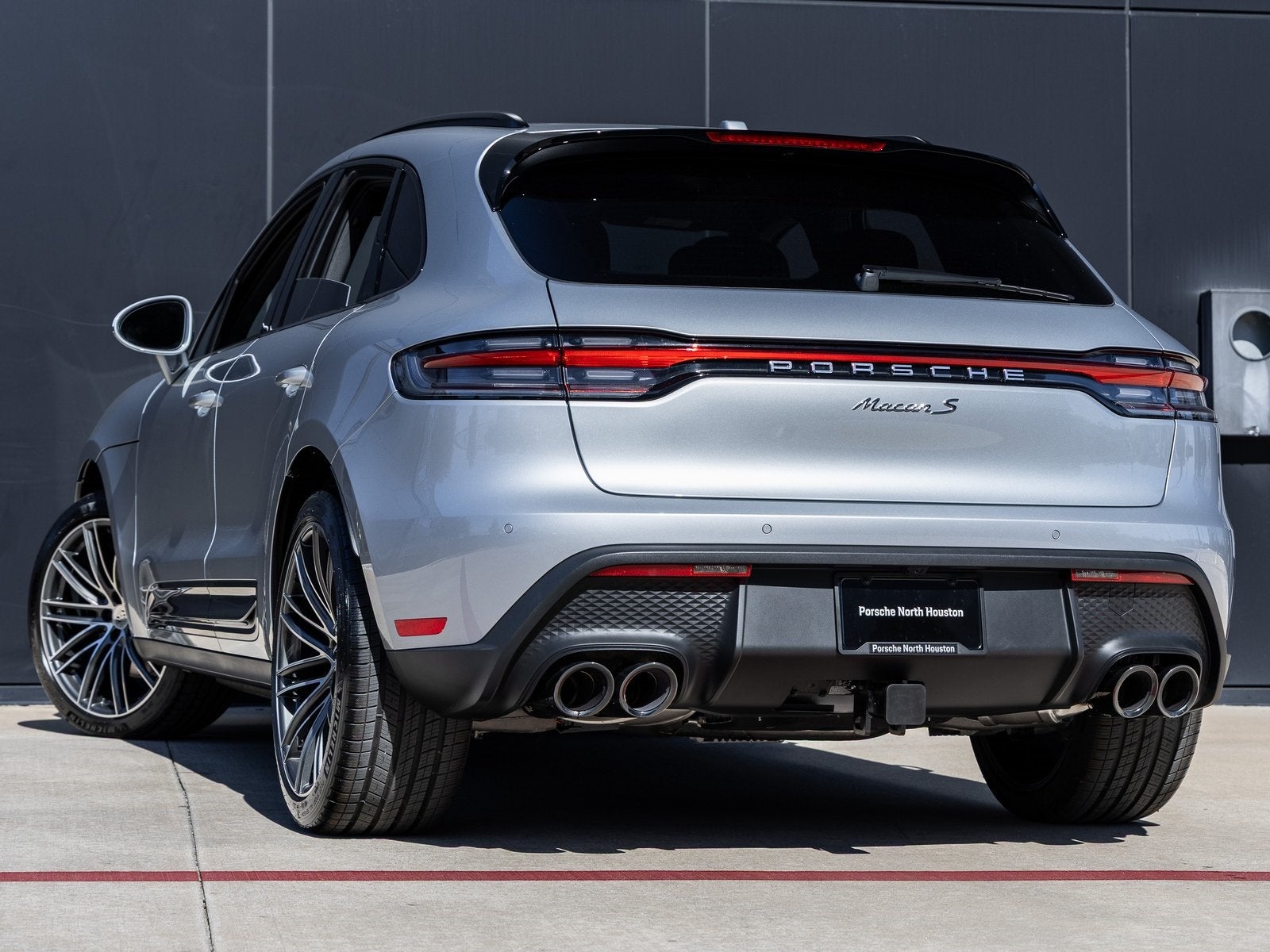2026 Porsche Macan Macan S